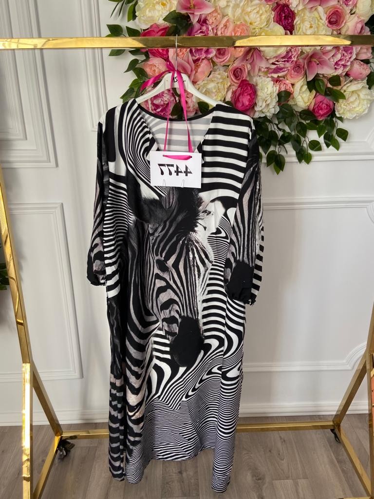 SUKIENKA PRINTY 4477