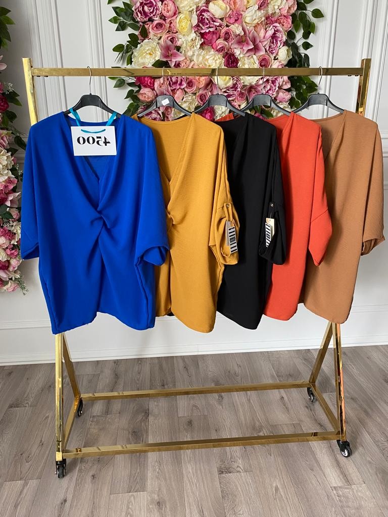 BLUZKA Z SUPEŁKIEM 4500