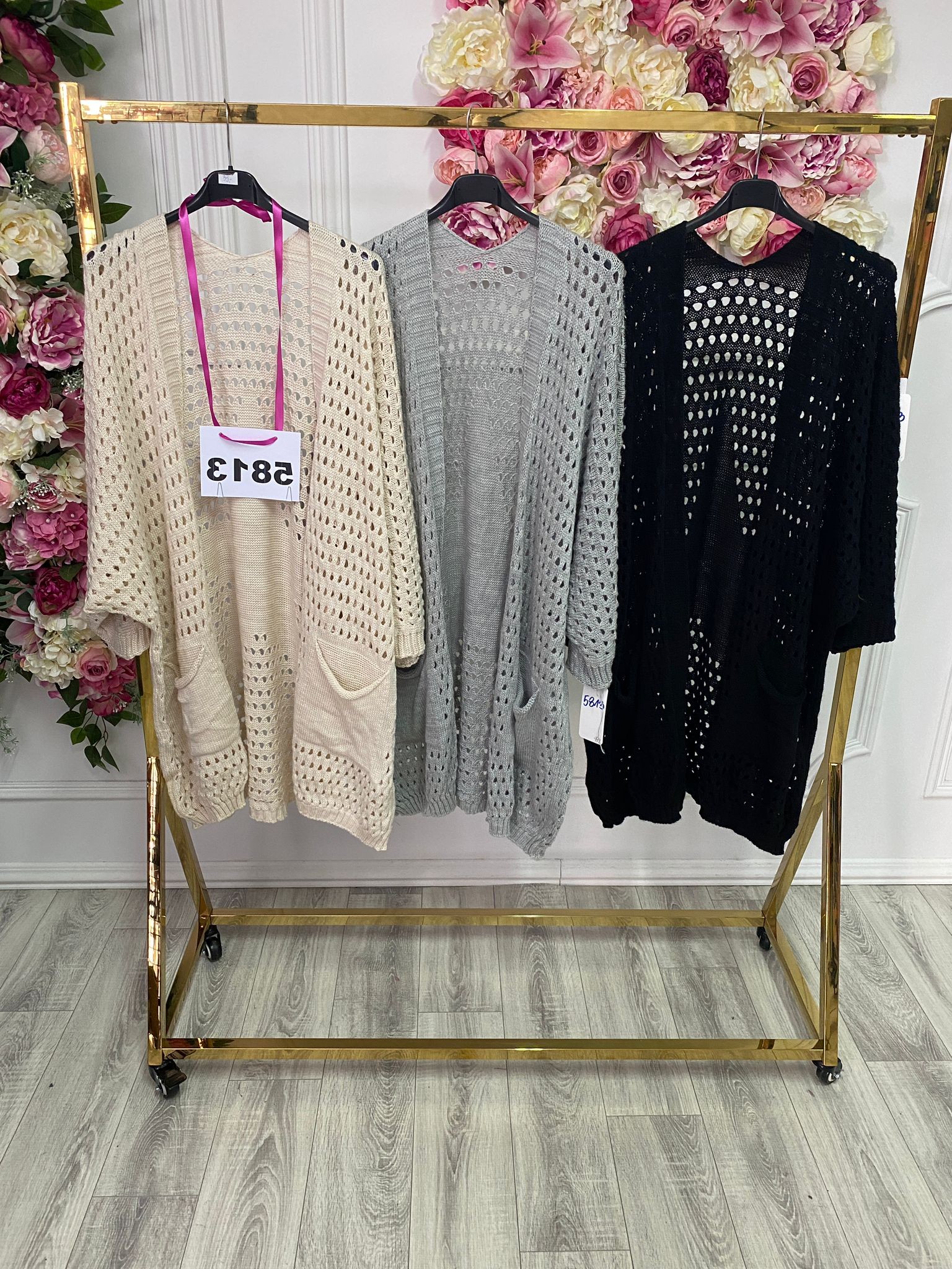 SWETER DZIURY 5813
