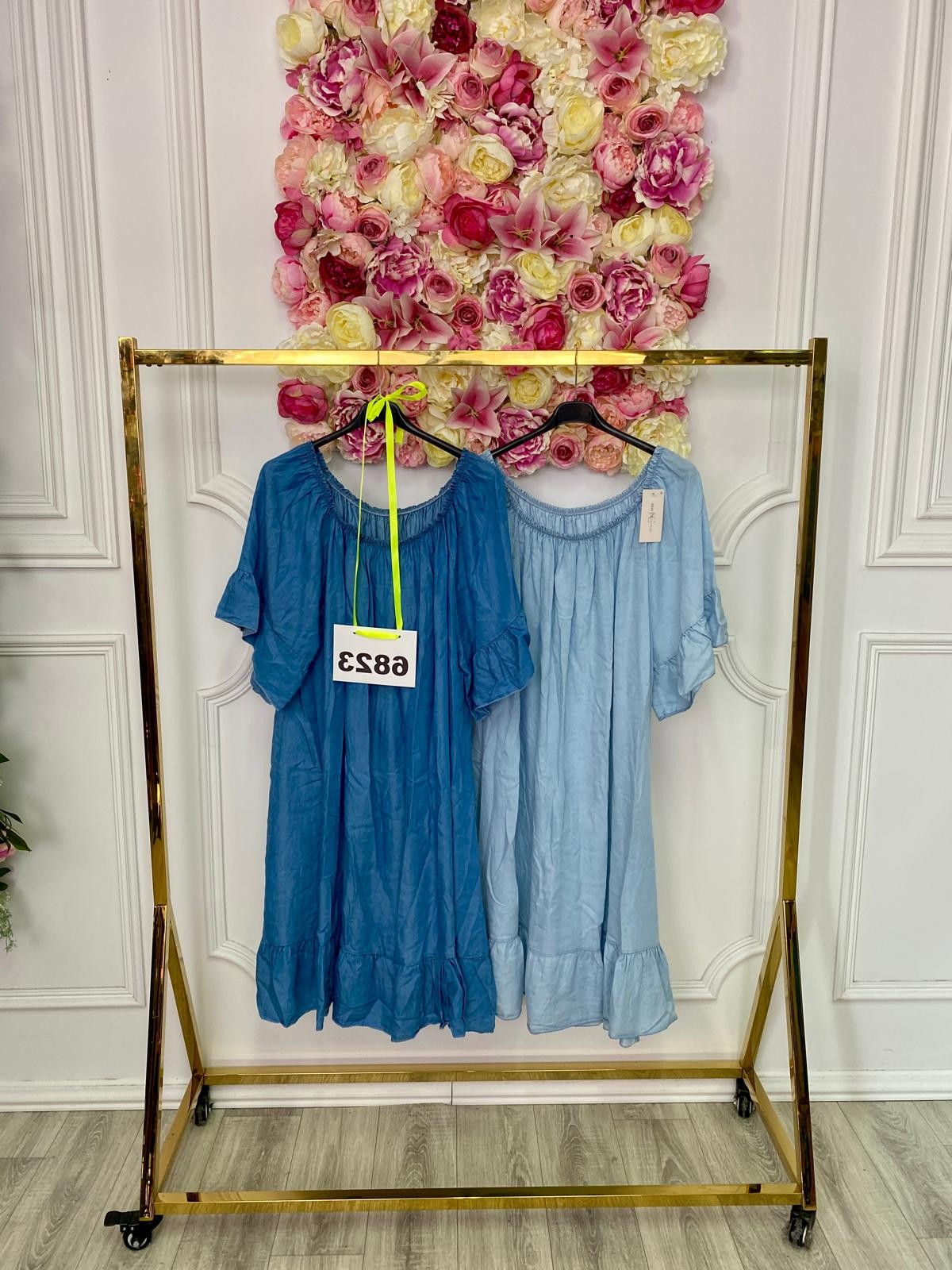 SUKIENKA DOLCE VITA 6823