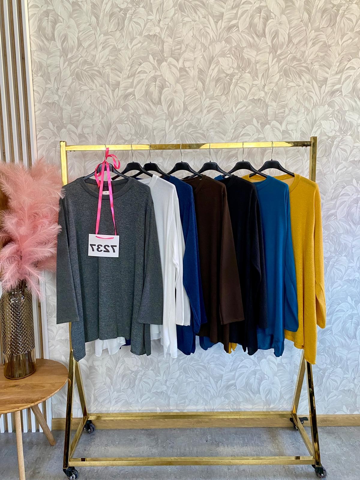 BLUZKA SWETERKOWA BASIC 7237