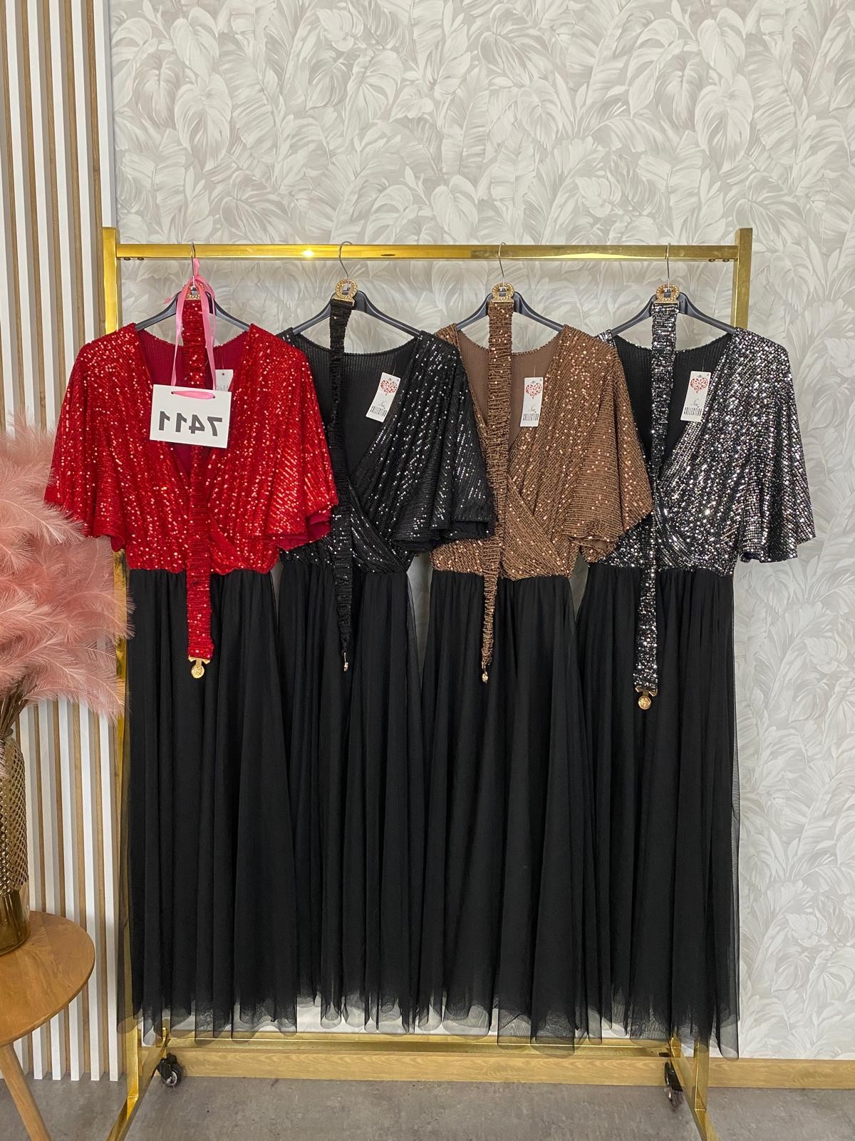 SUKIENKA AURORA 7411