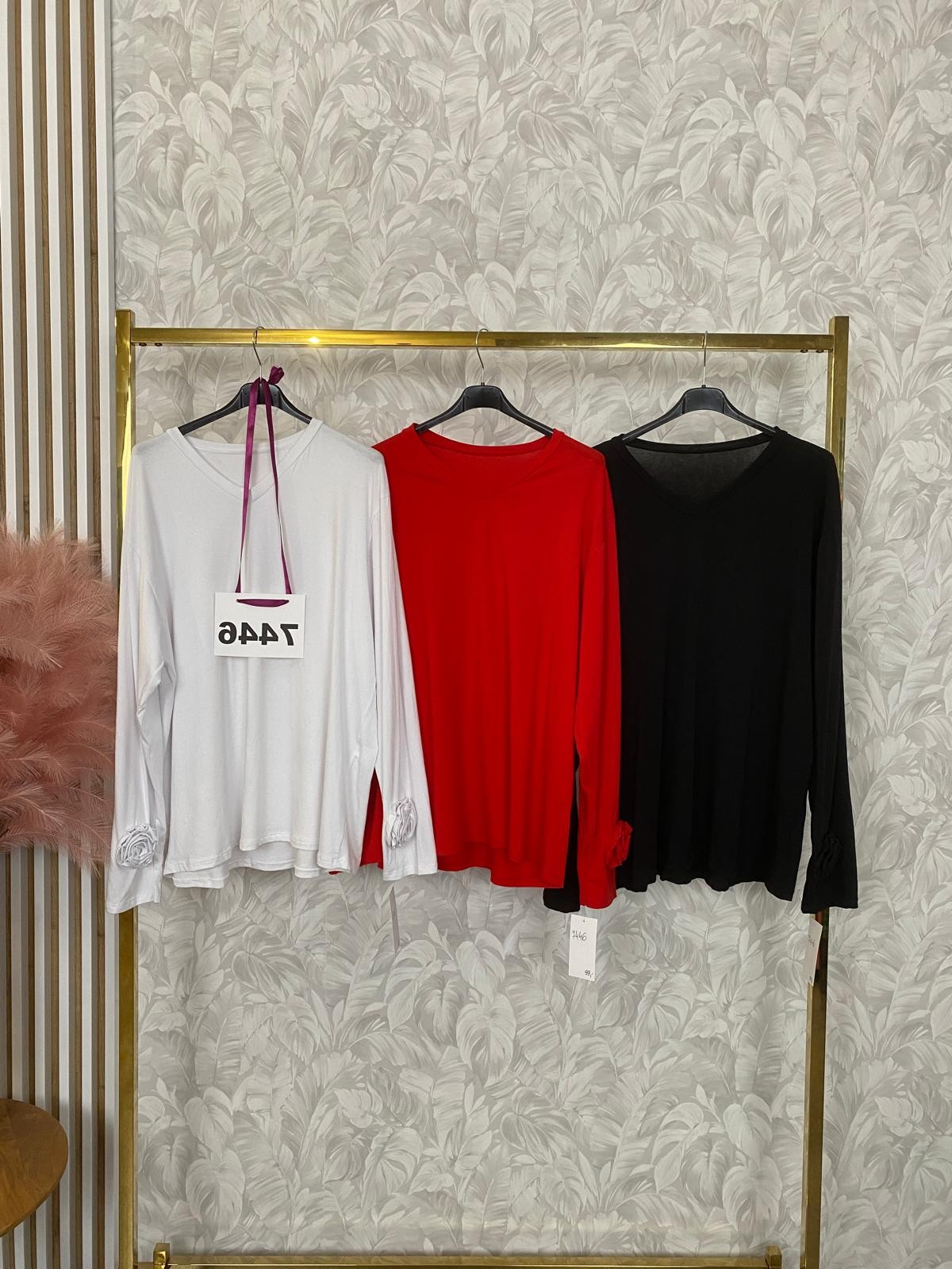 BLUZKA Z RÓŻĄ 7446