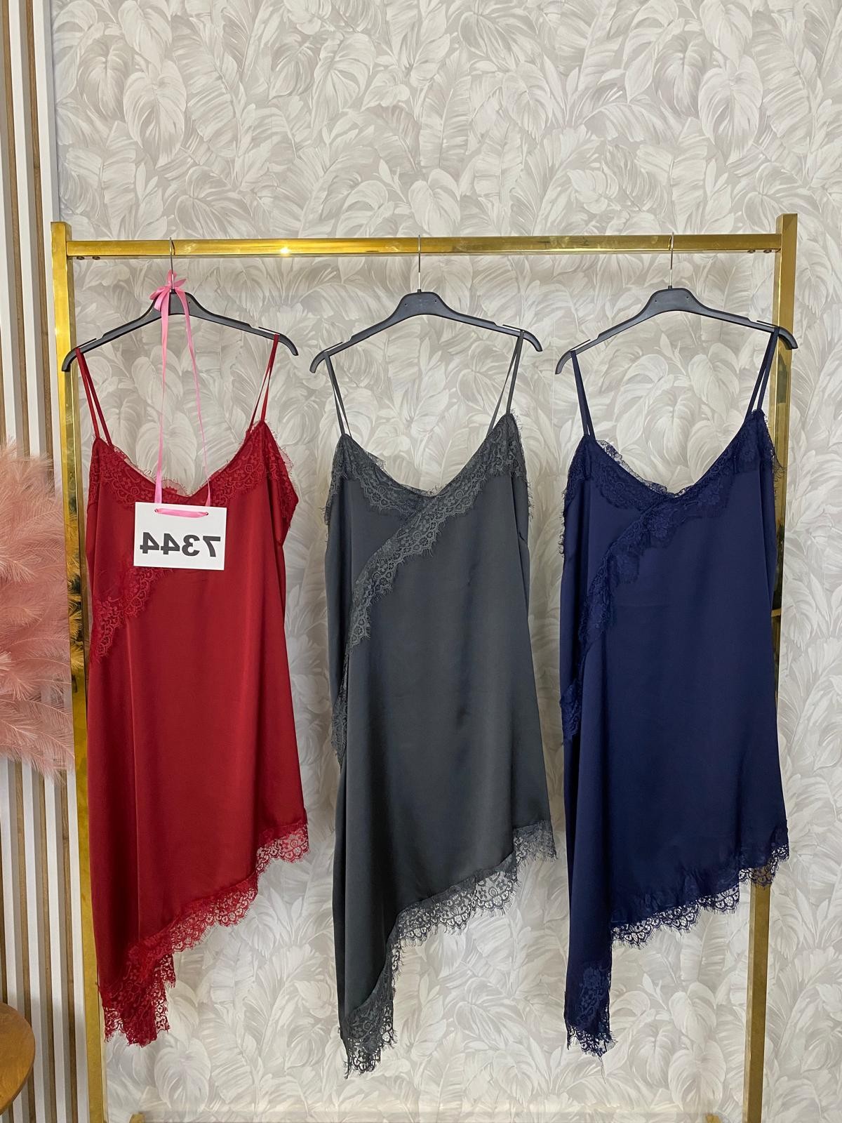 TOP KORONKA LONG 7344