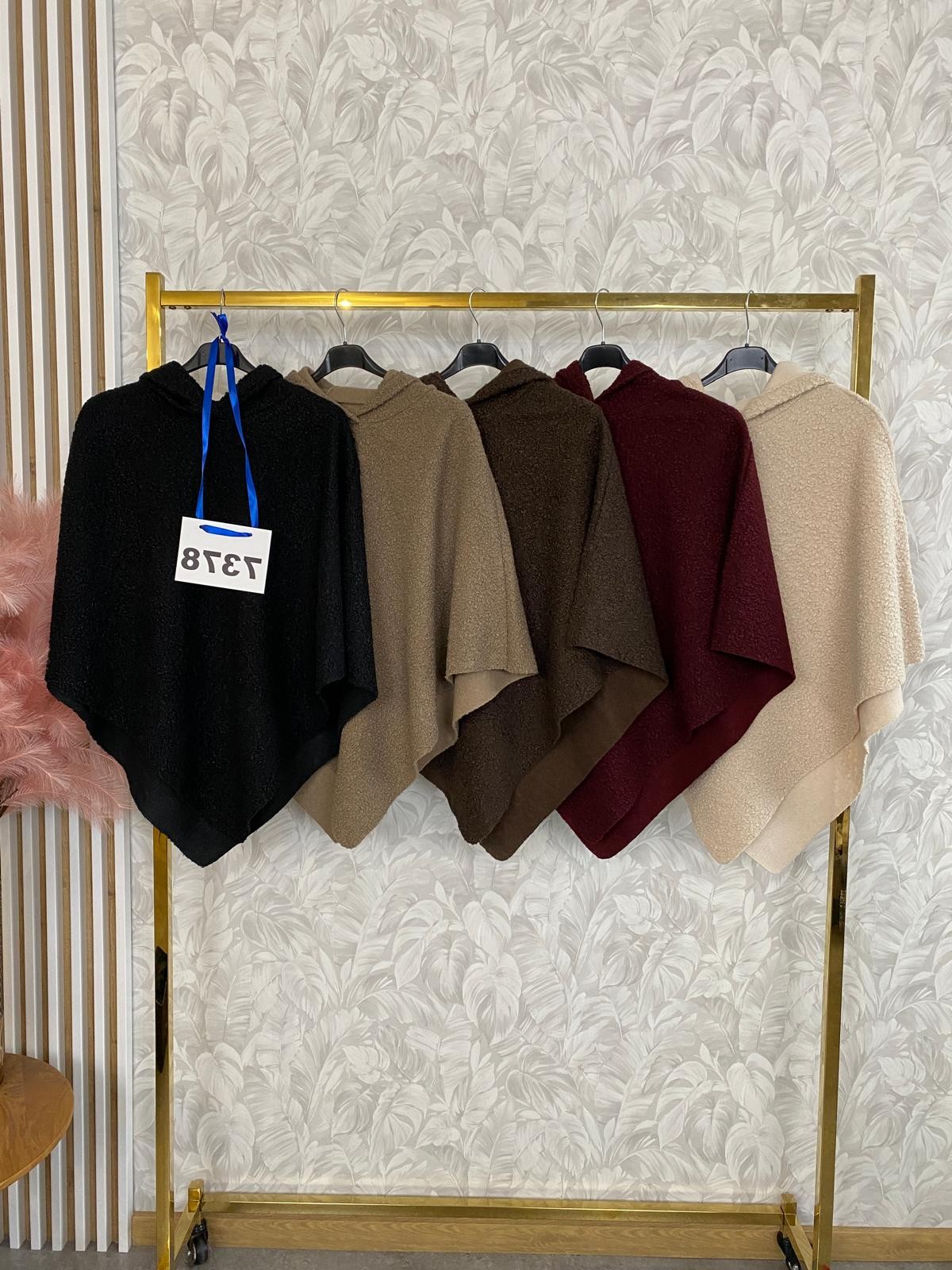 PONCZO Z KAPTUREM 7378