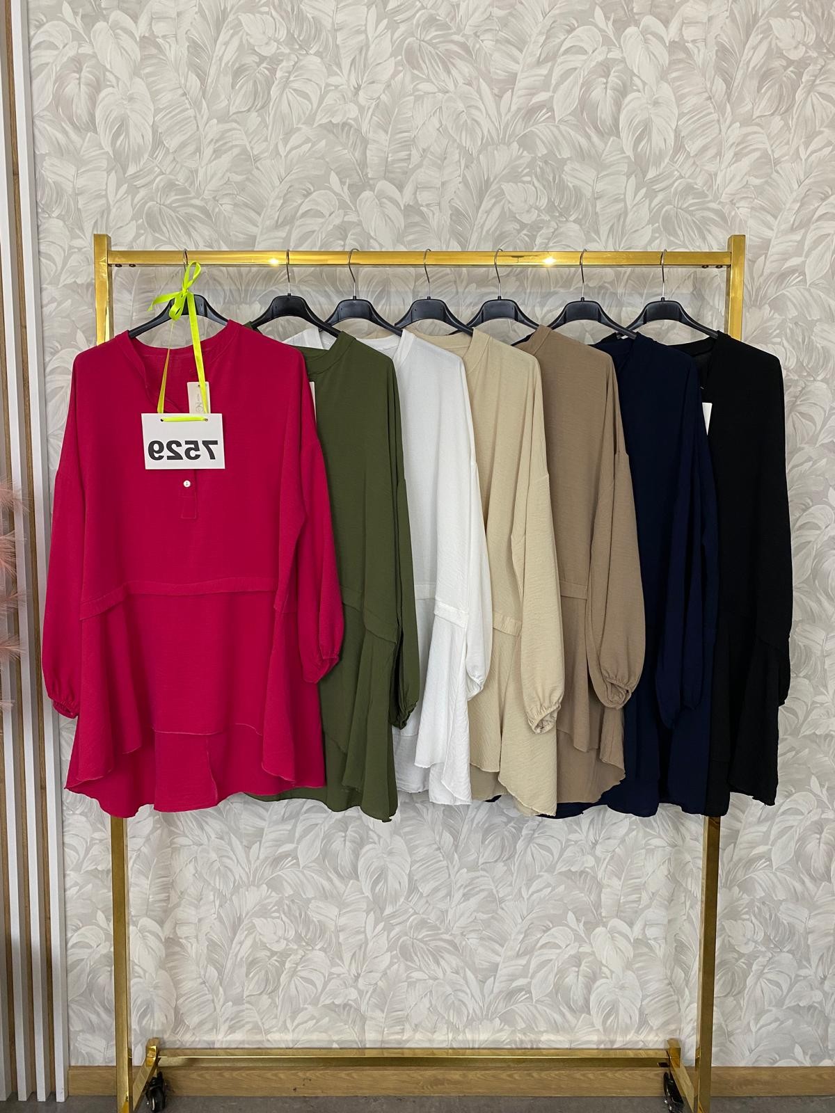 BLUZKA Z BASKINKĄ 7529