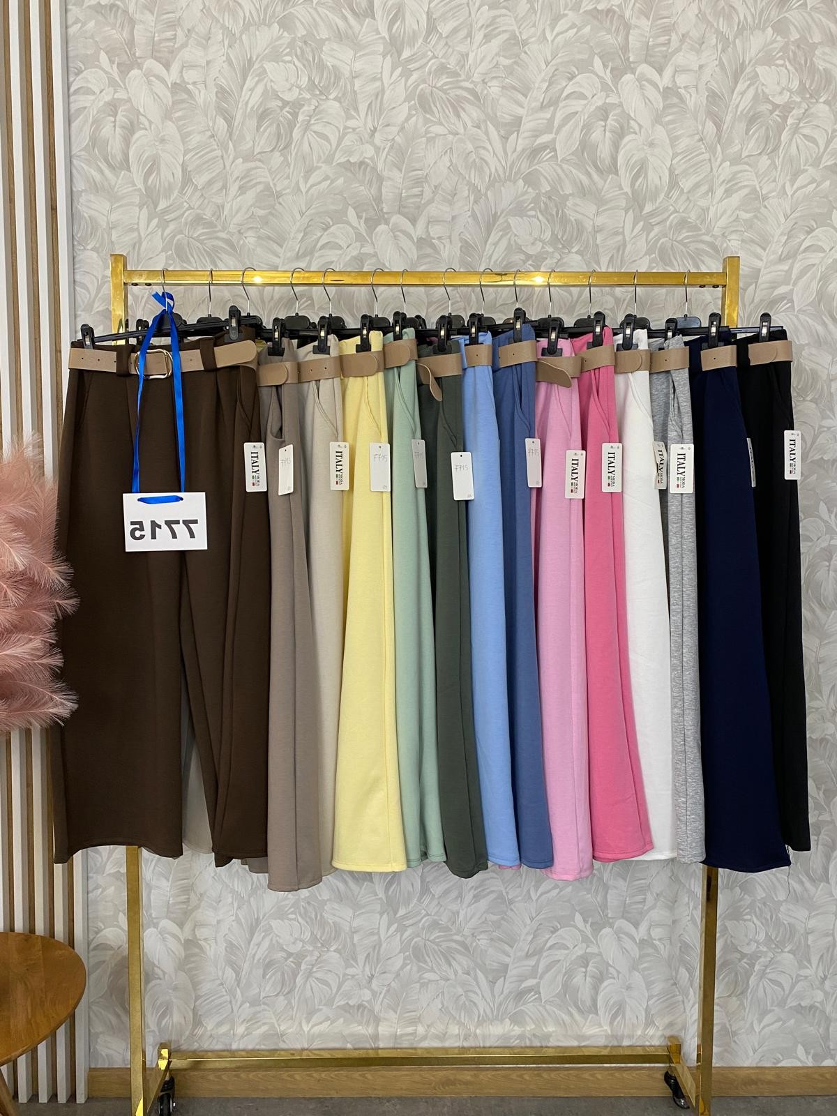 SPODNIE Z PASKIEM 7715