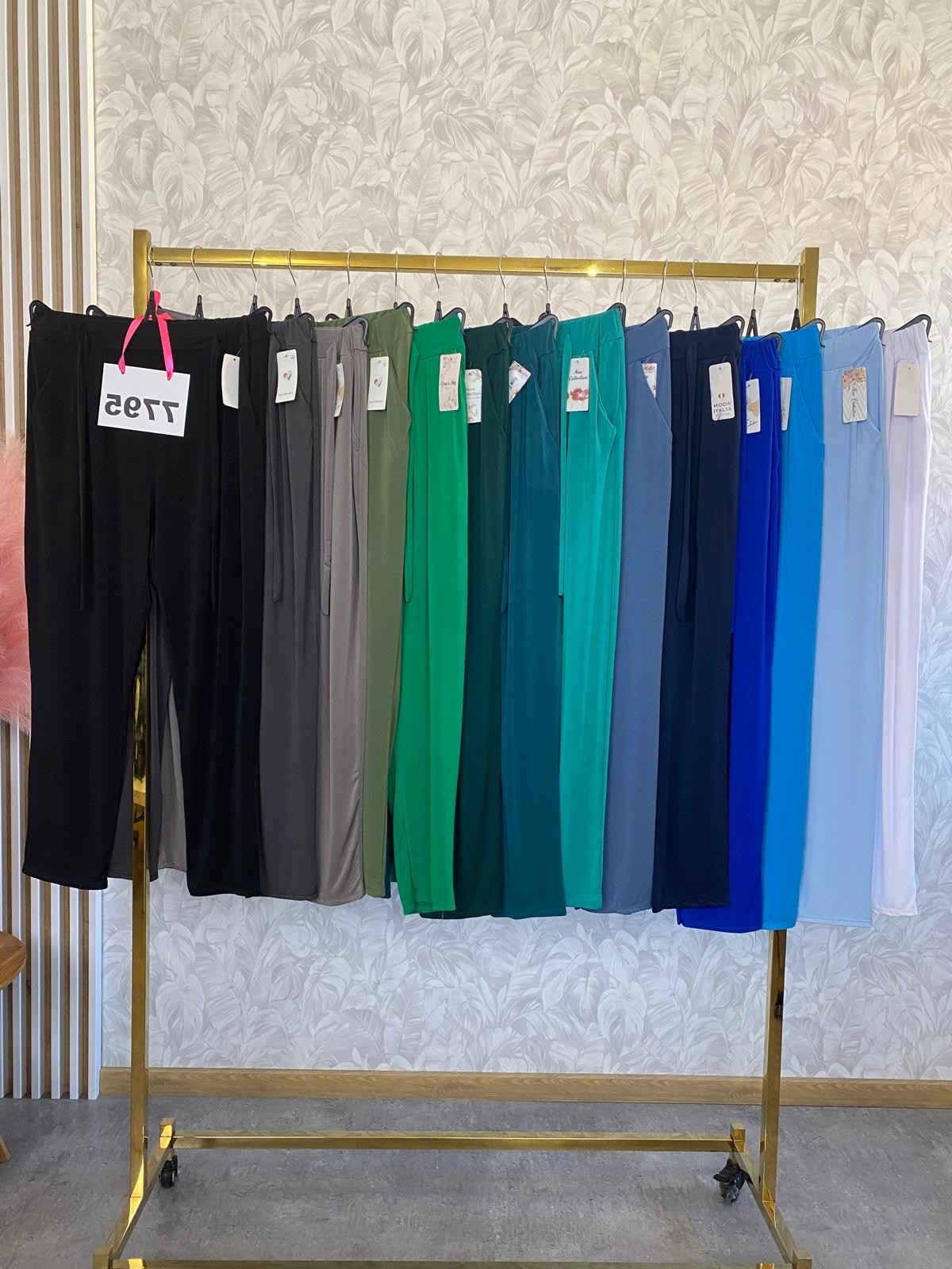 SPODNIE LEJĄCE 7795