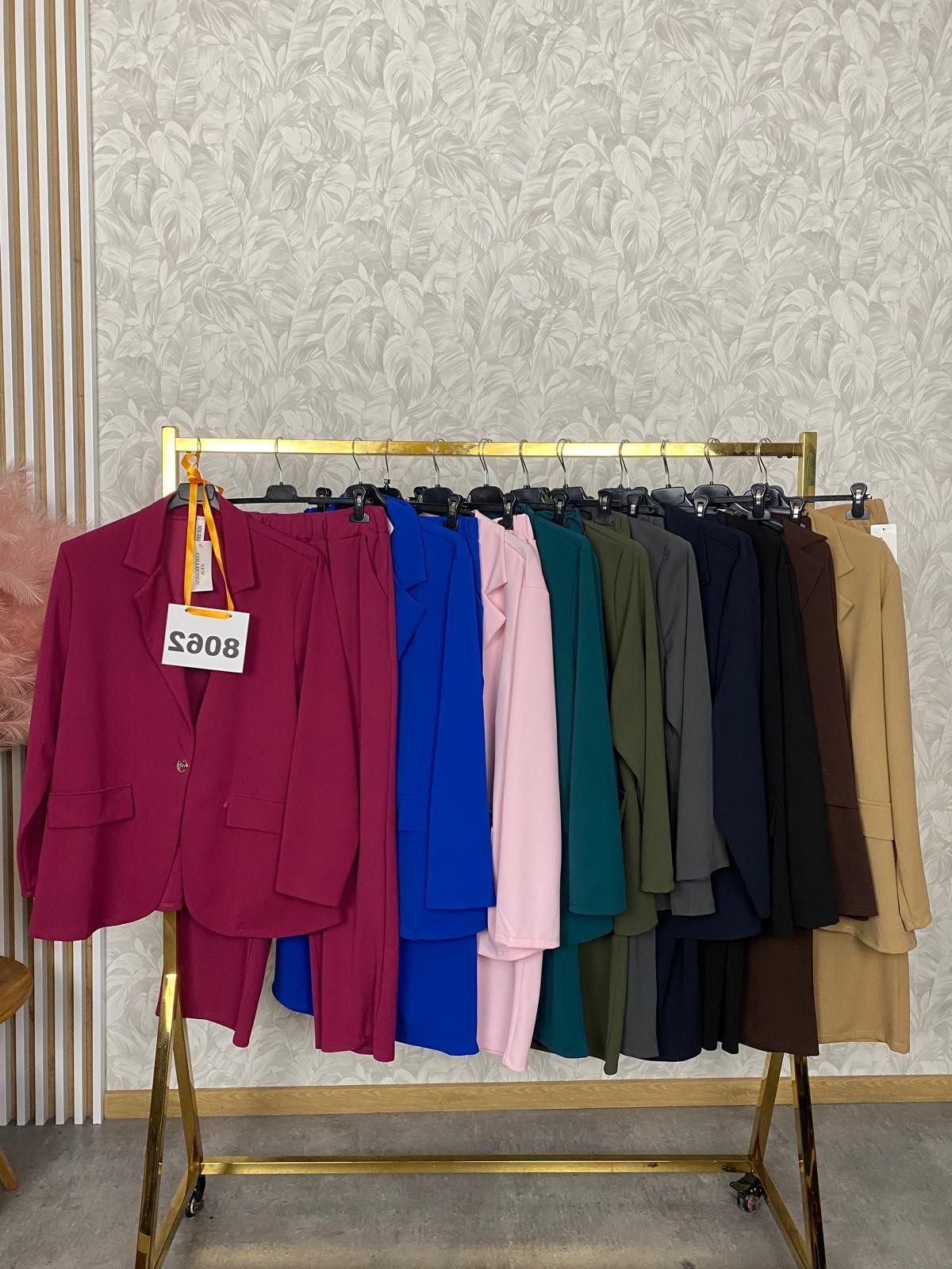 KOMPLET GARNITUROWY 8062