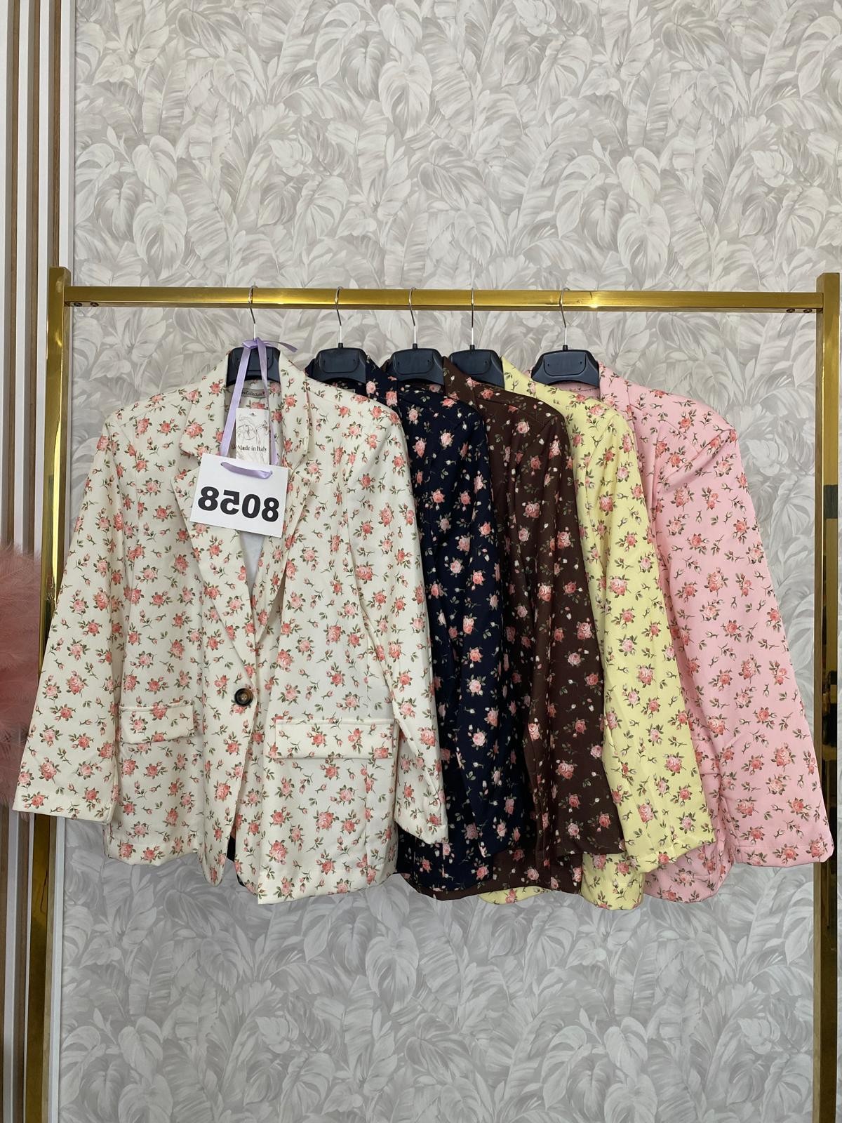 MARYNARKA RÓŻYCZKI 8058