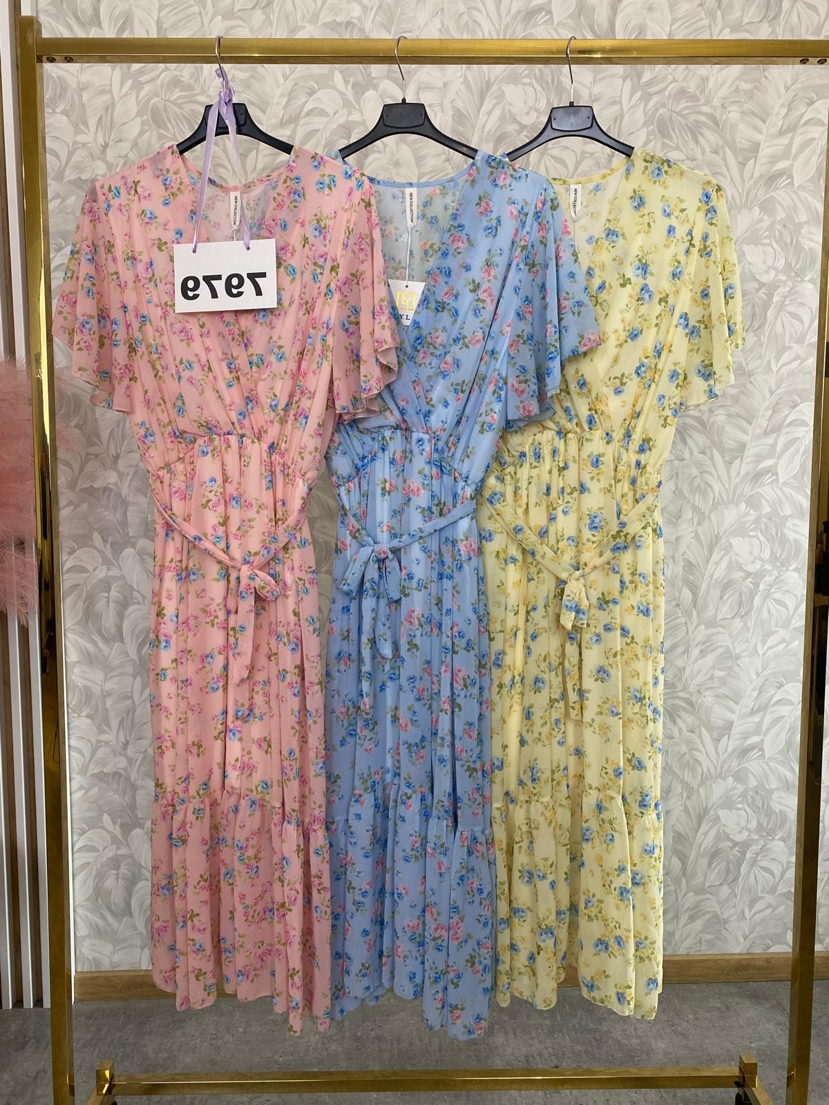 SUKIENKA ROMANTYCZNA 7979