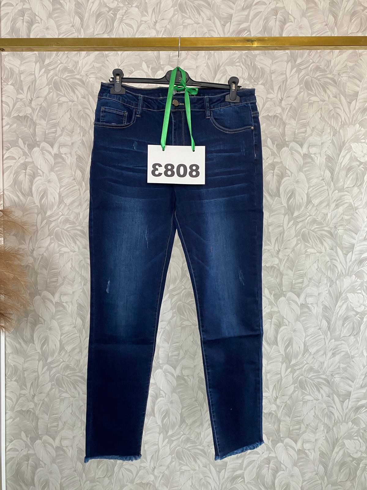 SPODNIE JEANS D023 8083