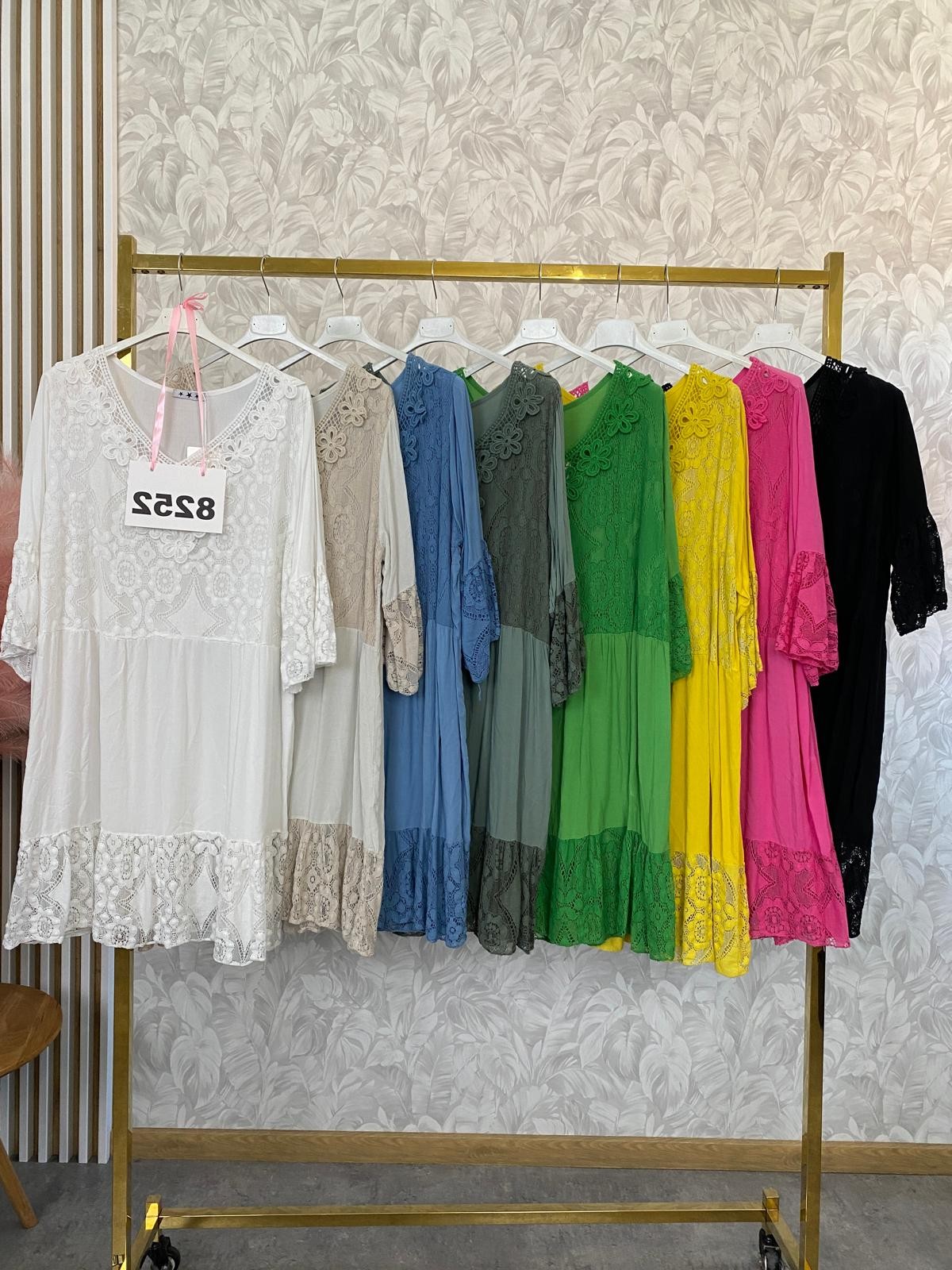 SUKIENKA PARIS 8252